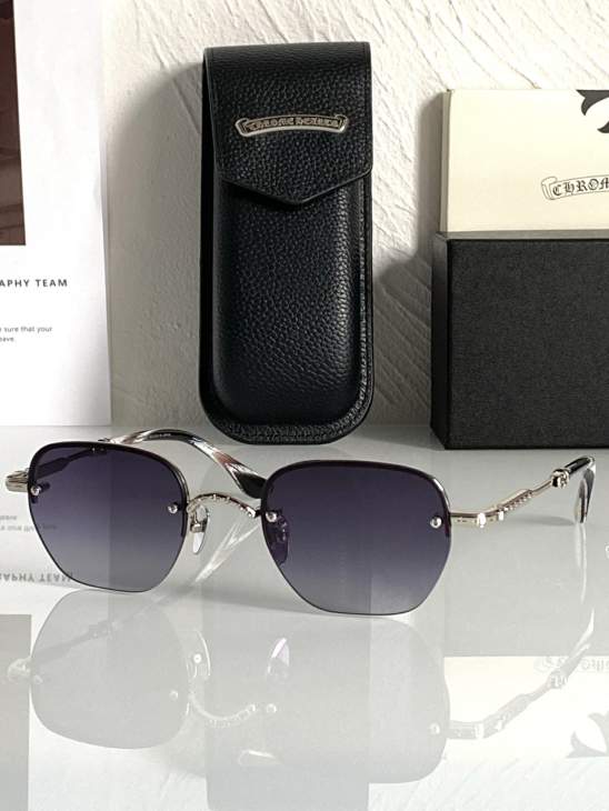 Picture of Chrome Hearts Sunglasses _SKUfw73376572fw